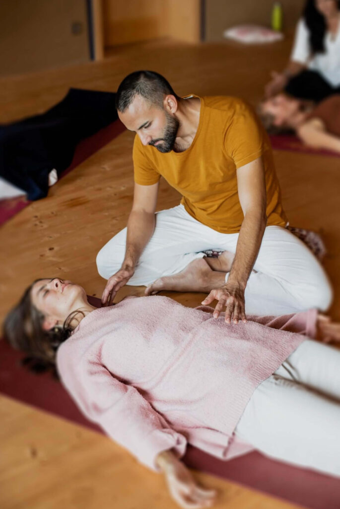 cacaomeetsbreathwork.de_Enzo_Header_tiny